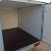 1 Furgoneta KERENZO 250 de un solo eje con puerta delantera
