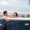 Spa inflable azul marino para 6 personas