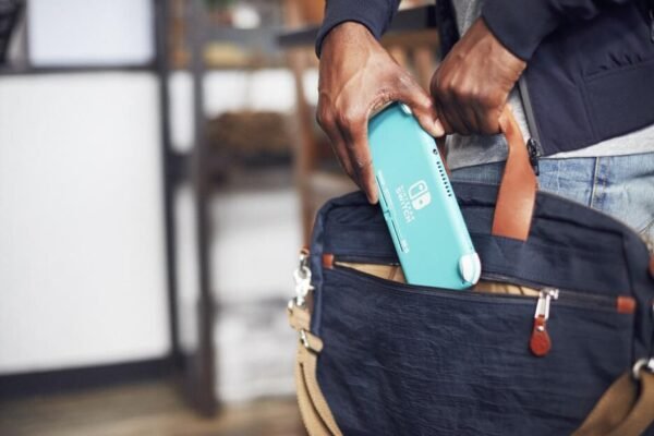 4-32 Nintendo Switch Lite Azul